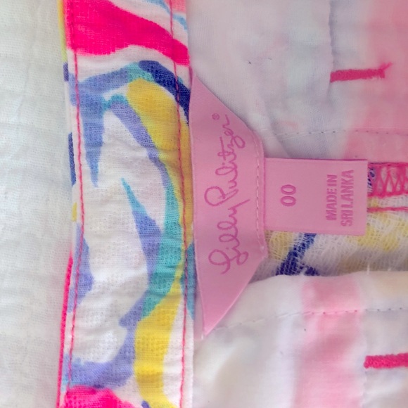 Lily Pulitzer Adie Shorts in Swept By the Tides - Picture 3 of 3